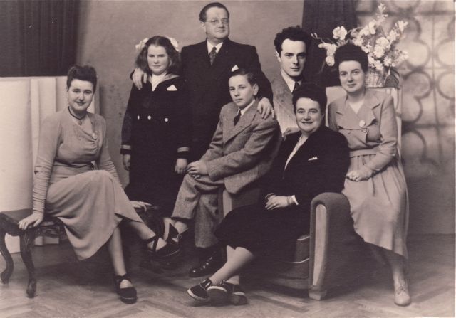 Tja, 'Photoshop voor dummies' moest nog geschreven worden.